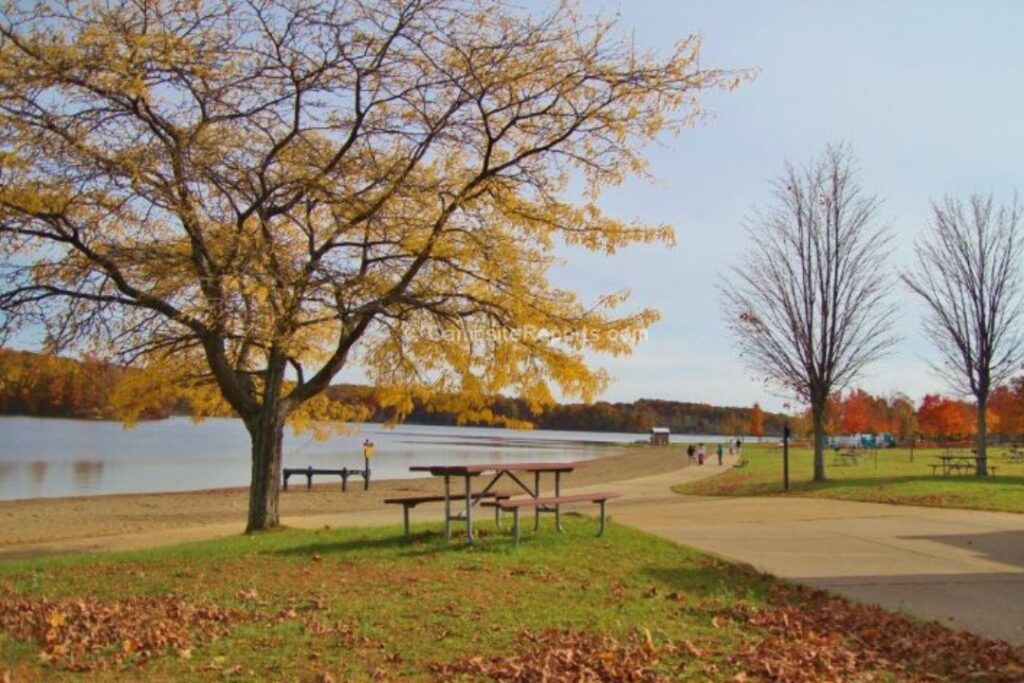 Seven Lakes State Park